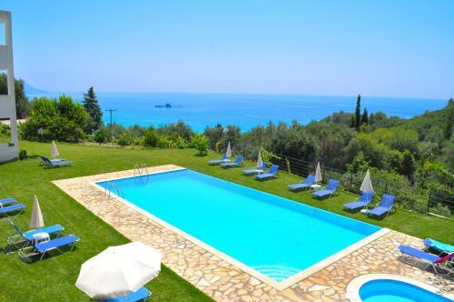 Relaxing Apartments, Swimming Pool - Pelekas Beach