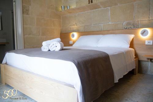 Bed & Breakfast 500 Rooms & Spa