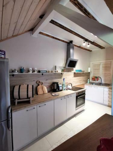 Apartament Z Antresol? W ?ywkach