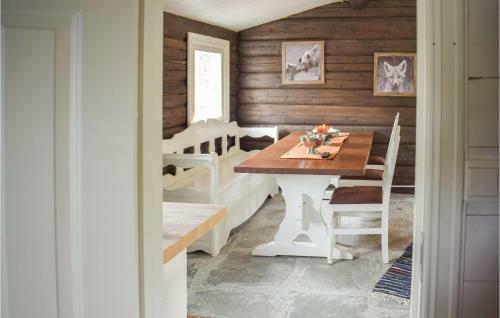 Awesome Home In Eggedal With 2 Bedrooms