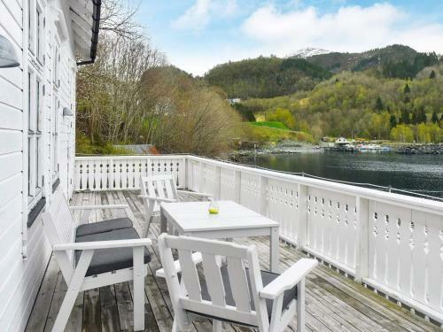 Holiday Home �rskog