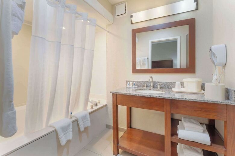 Hotel Comfort Inn & Suites Johnstown