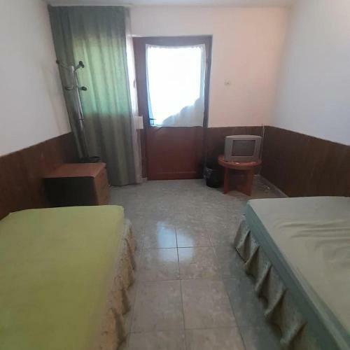 Hostal Best House Tuzla