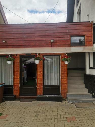 Hostal Pensiunea Maximilyanis