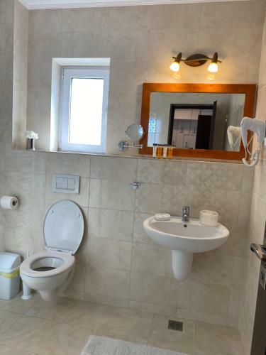 Hostal Casa Rodica ***