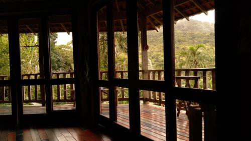 Casa Sosegada No Meio Da Mata Atl�ntica!