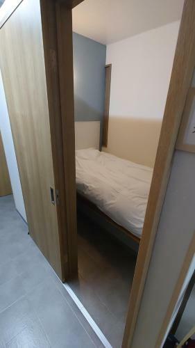 Albergue ? Inn Tek-tek