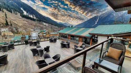 Hotel Pine Spring Pahalgam
