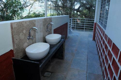 Hotel Rutu's Holidays Resort Panhala