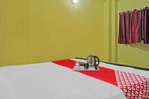Oyo 90860 Hotel Imperial Inn
