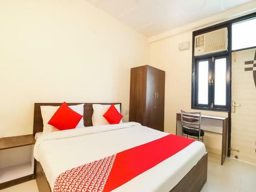 Hotel Oyo Flagship 80101 Mohit Plaza
