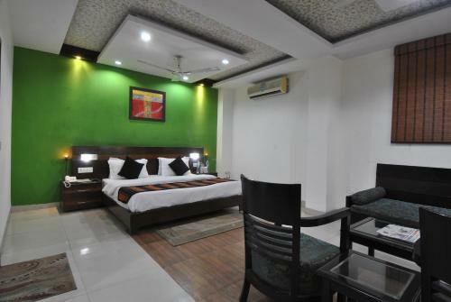 Hotel Chand Palace "hygienic Hotel"