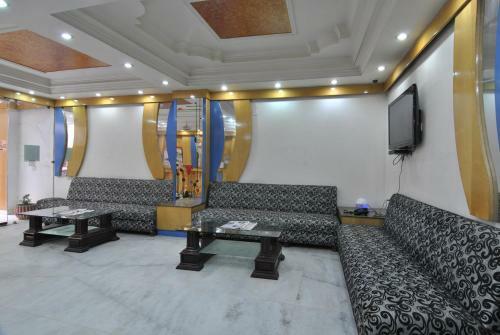 Hotel Chand Palace "hygienic Hotel"