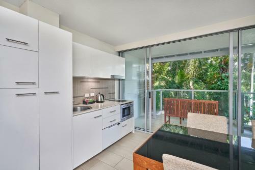 2 Bedroom Drift Apartment 4302 Palm Cove