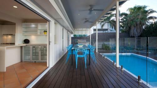 Belmore Terrace Perfect Pad Just 100 Metres To The Beach