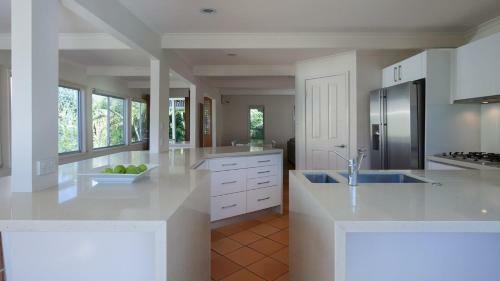 Belmore Terrace Perfect Pad Just 100 Metres To The Beach