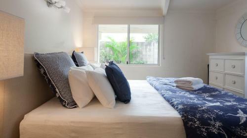 Belmore Terrace Perfect Pad Just 100 Metres To The Beach