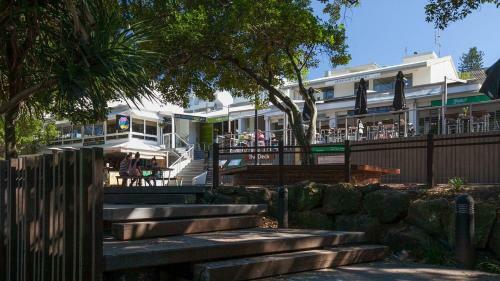 6 Nereus Elegant Beach Side Apartment Simply Perfect