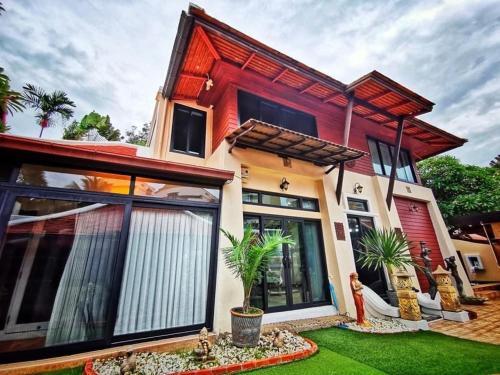 Peacock Pool Villa No.02