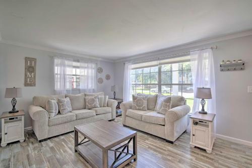 Newly Renovated Crystal River Home With Yard!