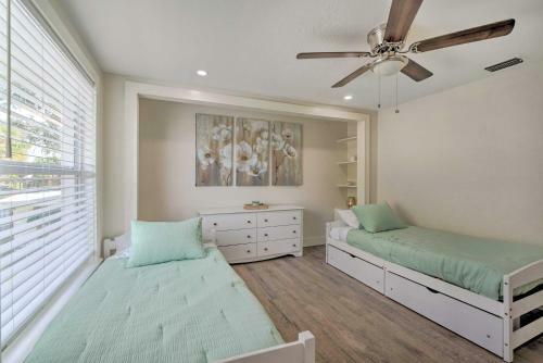 Waterfront Crystal River Home With Boat Dock!