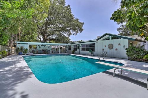 Family-friendly Florida Home Ideally Located