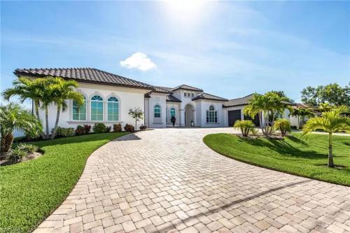 Quiet Cape Coral Retreat