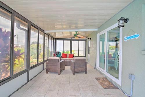 Hernando Beach Home With Pool And Canal Access!