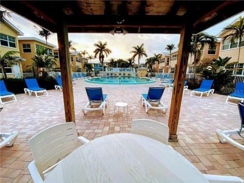 Apartamento Beautiful Condo Steps From The Beach And Gulf