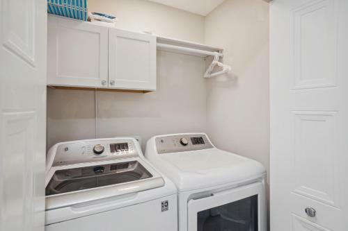 Pelican Pointe 5b Upscale Gorgeous Panoramic Views
