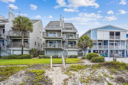 Pelican Pointe 5b Upscale Gorgeous Panoramic Views