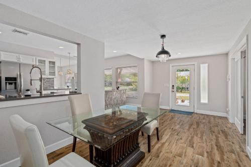Sunset Dreams - Monthly Beach Rental Home