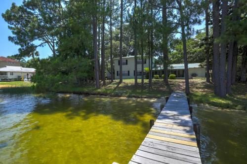 421 Eastview Drive
