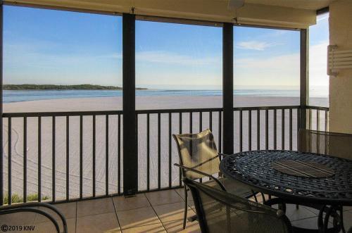 Apartamento Carlos Pointe 523 Condo