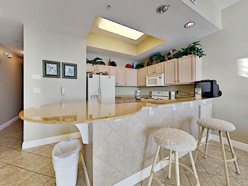 Apartamento Water's Edge #615