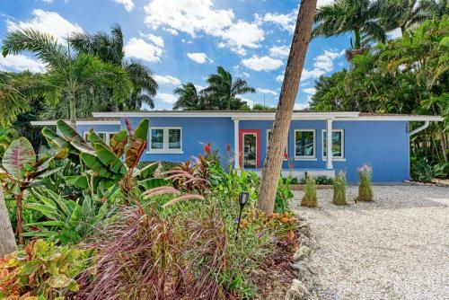 Sea La Vie - 205 - 55th