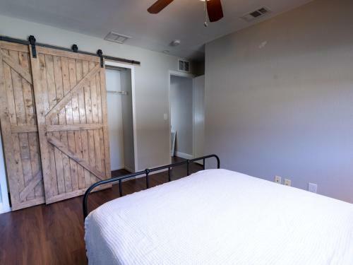 Largo Retreat 3bed 2bath Close To Clearwater Beach