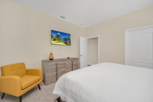 7655 Oakmoss Loop