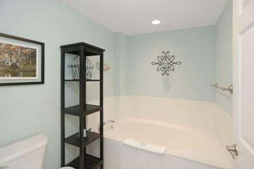 Paradise Shores 302 By Pristine Properties