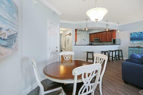Paradise Shores 302 By Pristine Properties