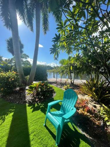 Waterfront Tropical Oasis In Wilton Manors