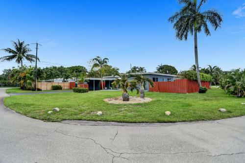 Rad Island City House