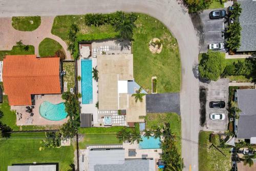 Rad Island City House