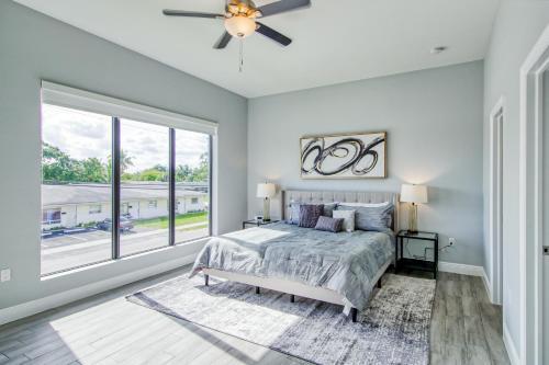 492 Nw 40th Ct