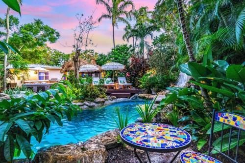 Tropical Jungle Pool Oasis