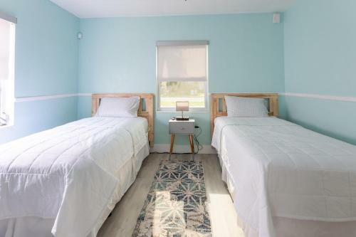 ?excellent Location! Beautiful Relaxing Home