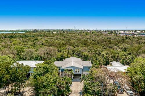 Paradise On The Preserve