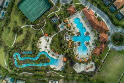 5537moc - Solterra Resort