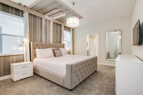 Villa 8825 Cruden Bay Court