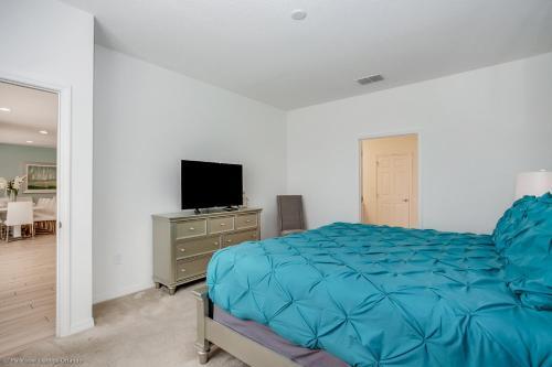 Villa 6112 Broad Oak Drive